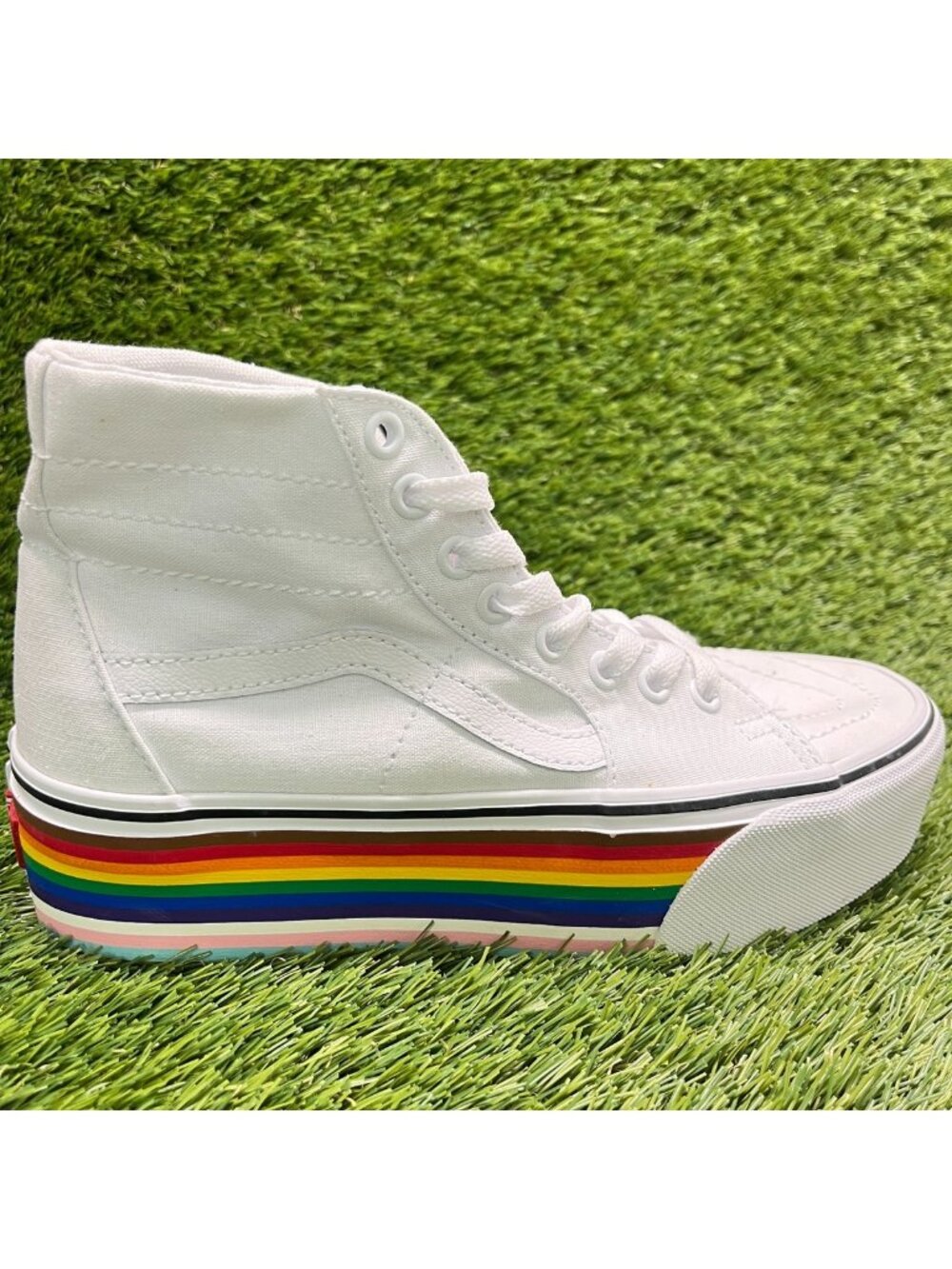 Vans Sk8-Hi Tapered Stackform Womens Size 8 White Athletic Skate Shoes Sneakers